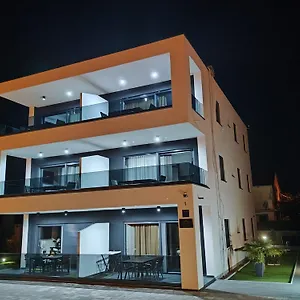 Apartman Golden Sunset 2, Njivice